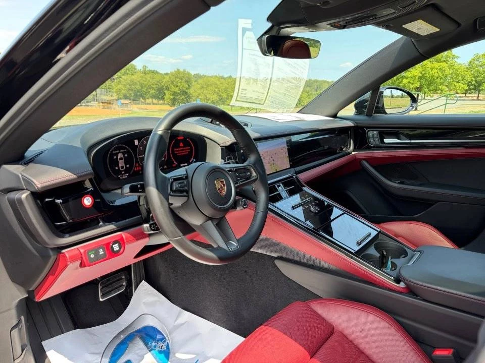 2024 Porsche 976 Panamera - Image 4 of 5