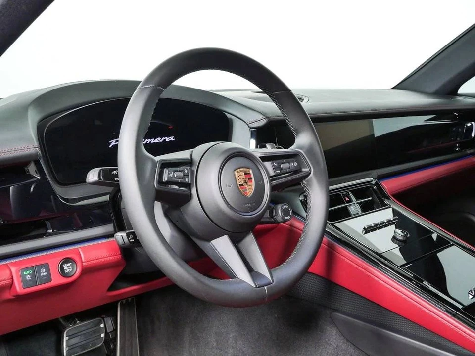 2024 Porsche 976 Panamera - Image 4 of 5