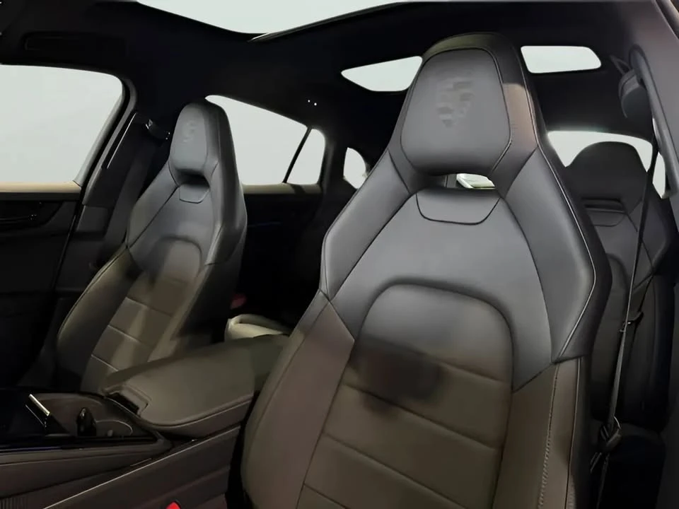 2024 Porsche 976 Panamera - Image 13 of 18