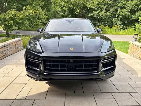 2024 Porsche Cayenne Coupe Turbo E-Hybrid