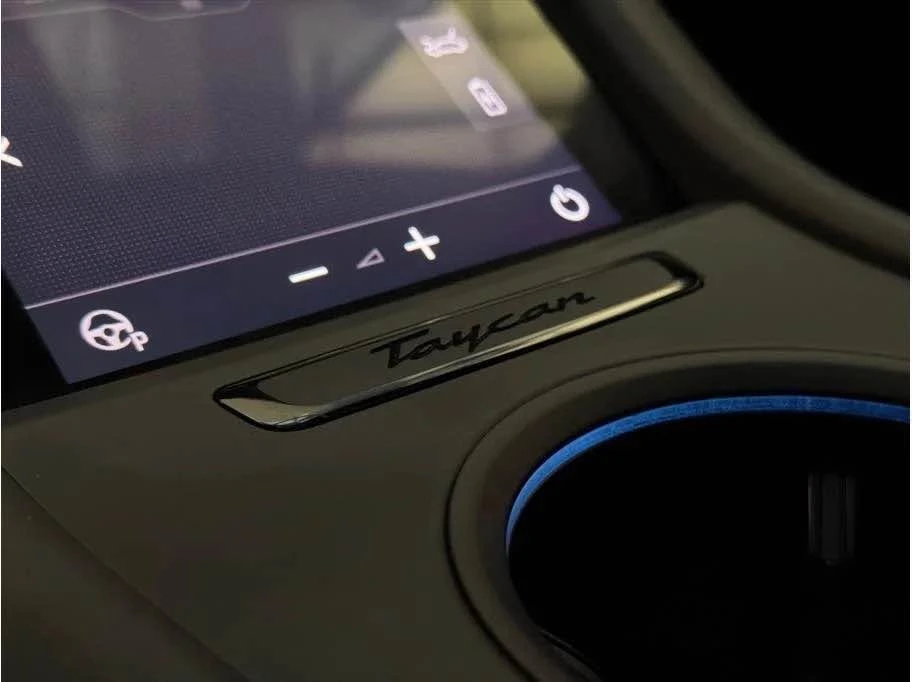 2024 Porsche Taycan 4S - Image 13 of 20