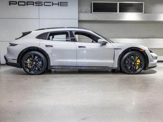 2024 Porsche Taycan Cross Turismo - Image 4 of 20