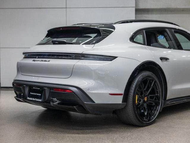 2024 Porsche Taycan Cross Turismo - Image 6 of 20