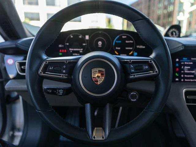 2024 Porsche Taycan Cross Turismo - Image 14 of 20