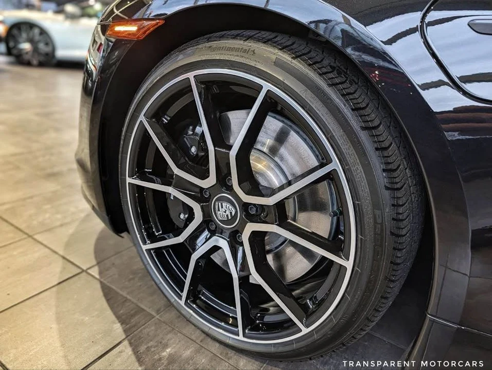 2024 Porsche Taycan - Image 14 of 15