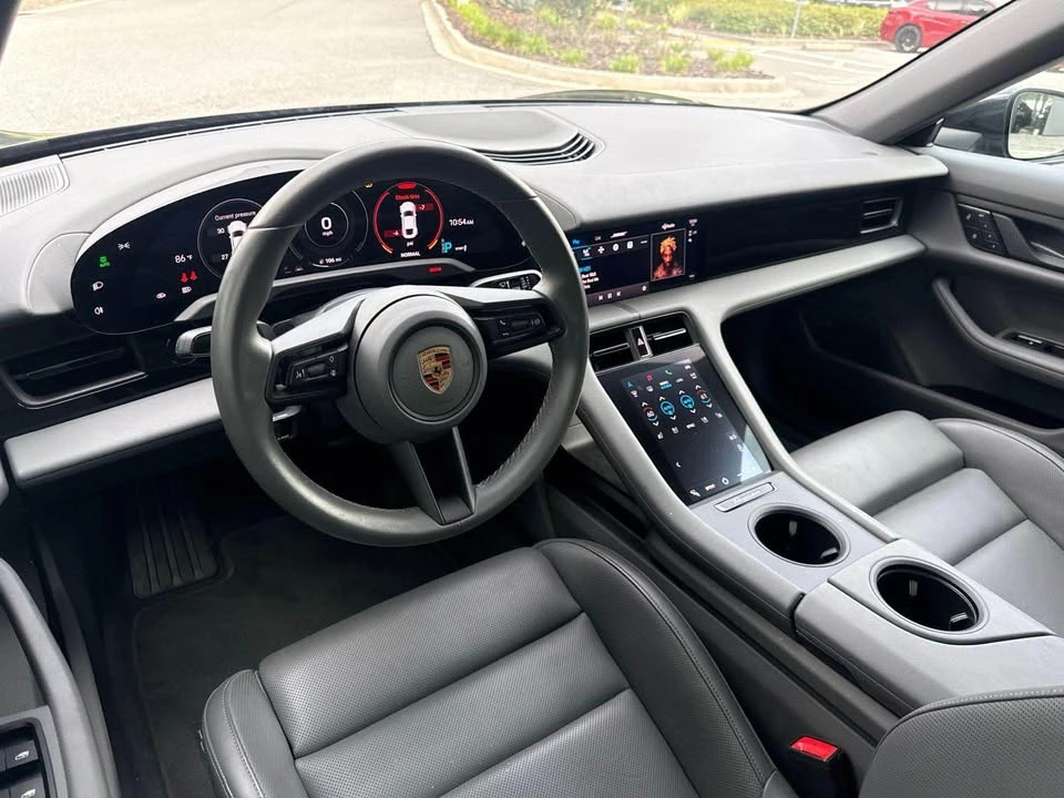 2024 Porsche Taycan - Image 5 of 7