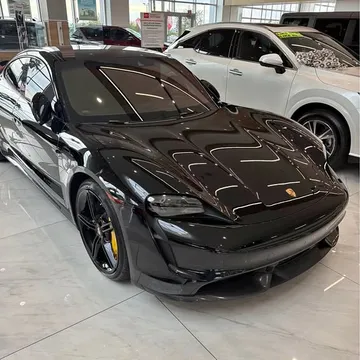 2024 Porsche Taycan Sport Turismo GTS