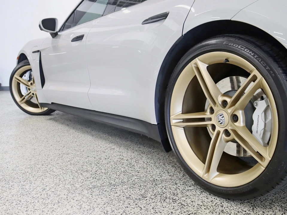 2024 Porsche Taycan 4S - Image 12 of 21
