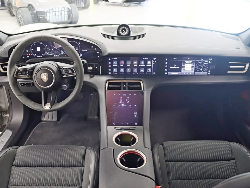 2024 Porsche Taycan 4S - Image 14 of 21