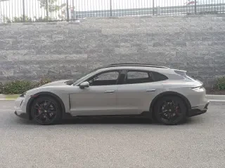 2024 Porsche Taycan 4S - Image 2 of 4