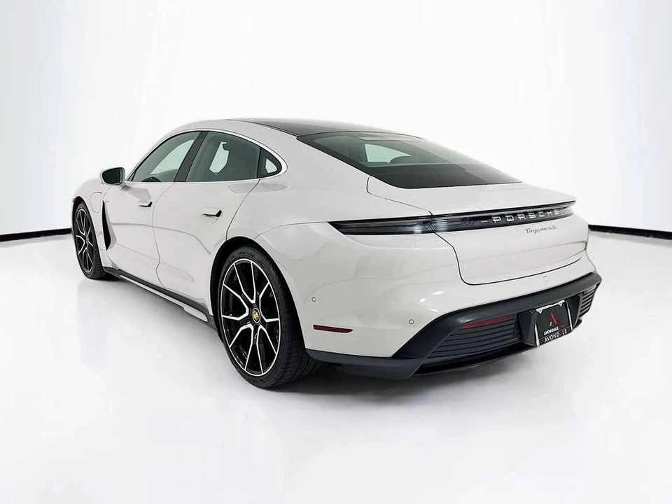 2024 Porsche Taycan 4S - Image 3 of 5