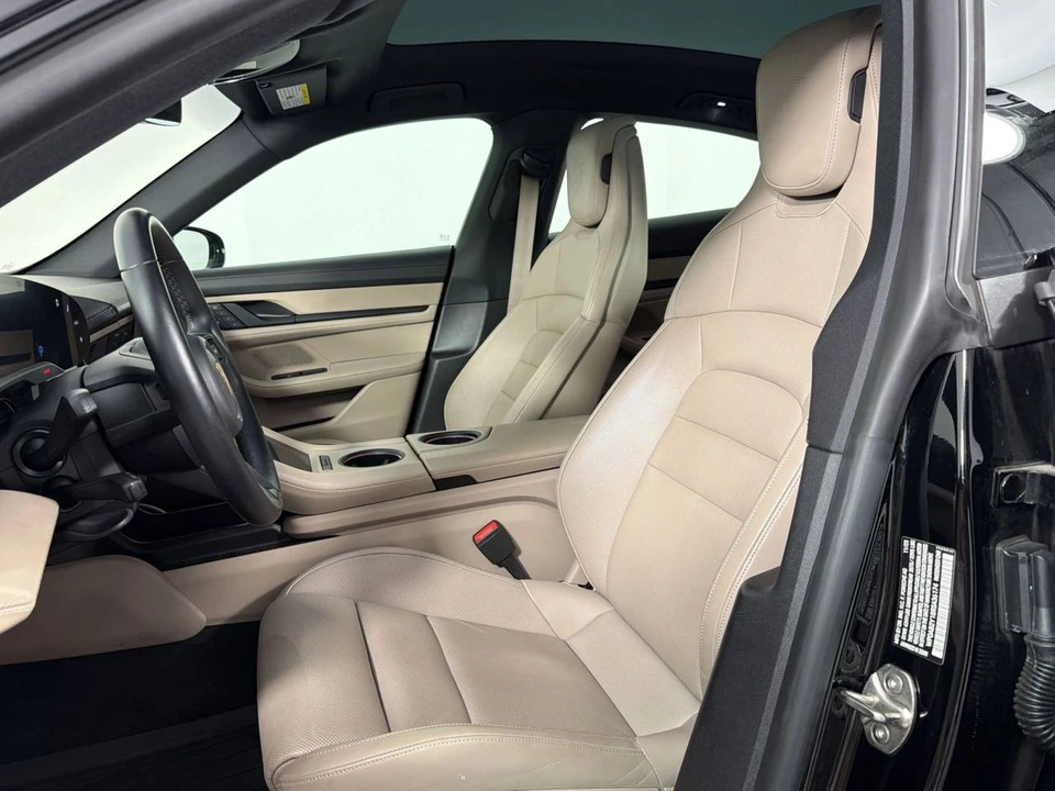 2024 Porsche Taycan 4S - Image 5 of 5