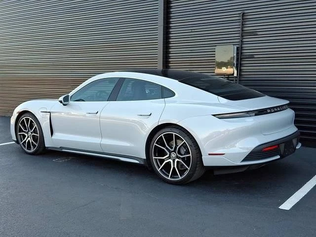 2024 Porsche Taycan 4S - Image 3 of 5
