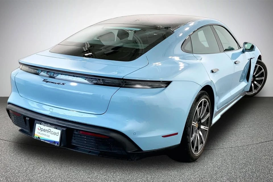 2024 Porsche Taycan 4S - Image 5 of 19