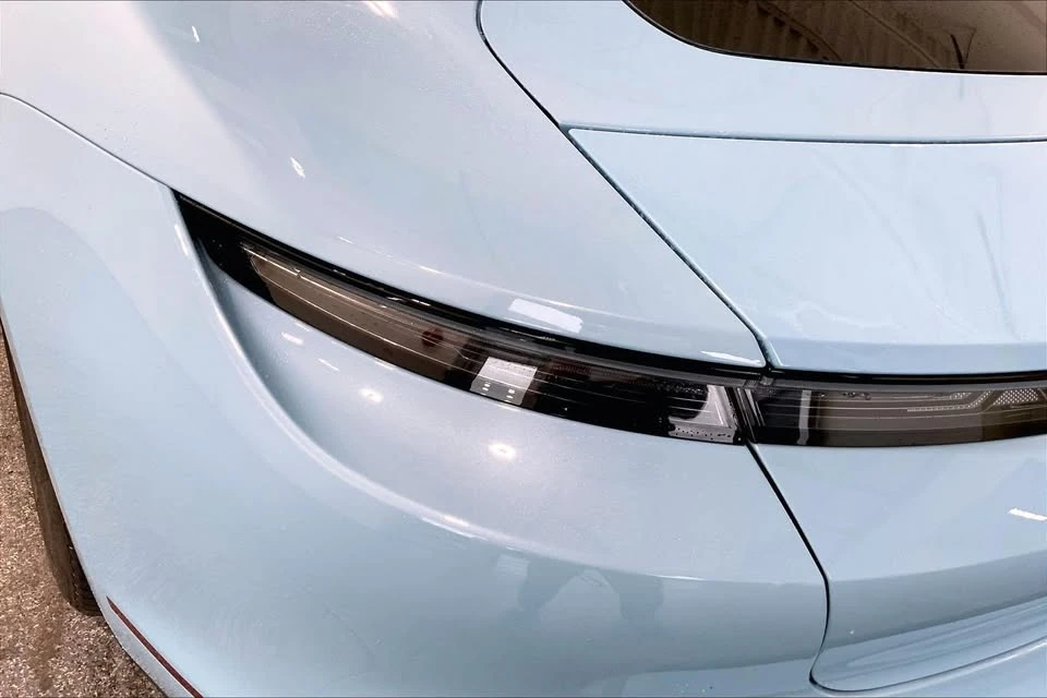 2024 Porsche Taycan 4S - Image 18 of 19