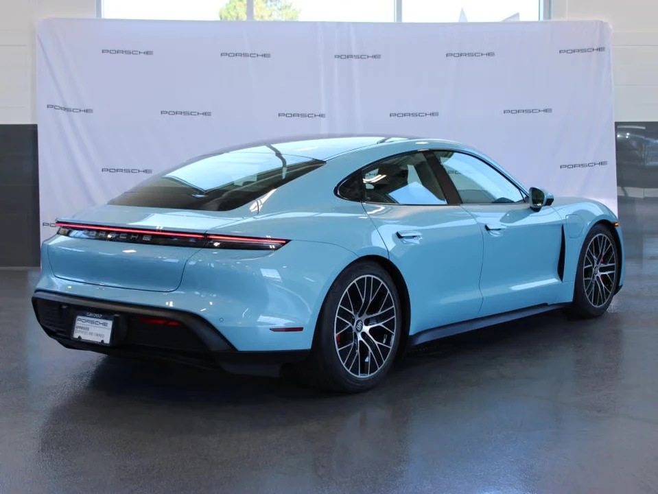 2024 Porsche Taycan 4S - Image 5 of 15