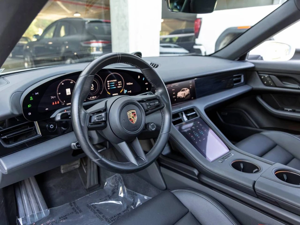 2024 Porsche Taycan 4S - Image 4 of 4