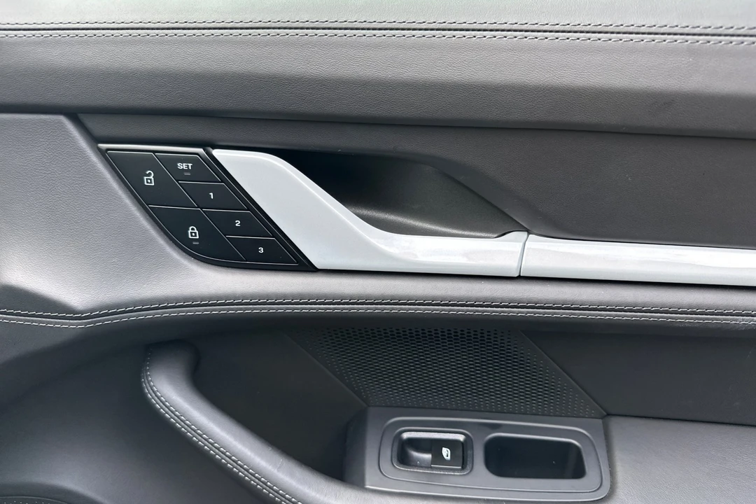 2024 Porsche Taycan 4S - Image 19 of 21
