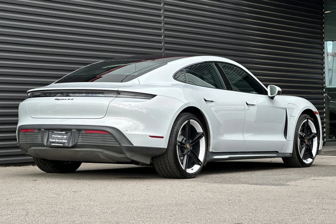 2024 Porsche Taycan 4S - Image 8 of 21