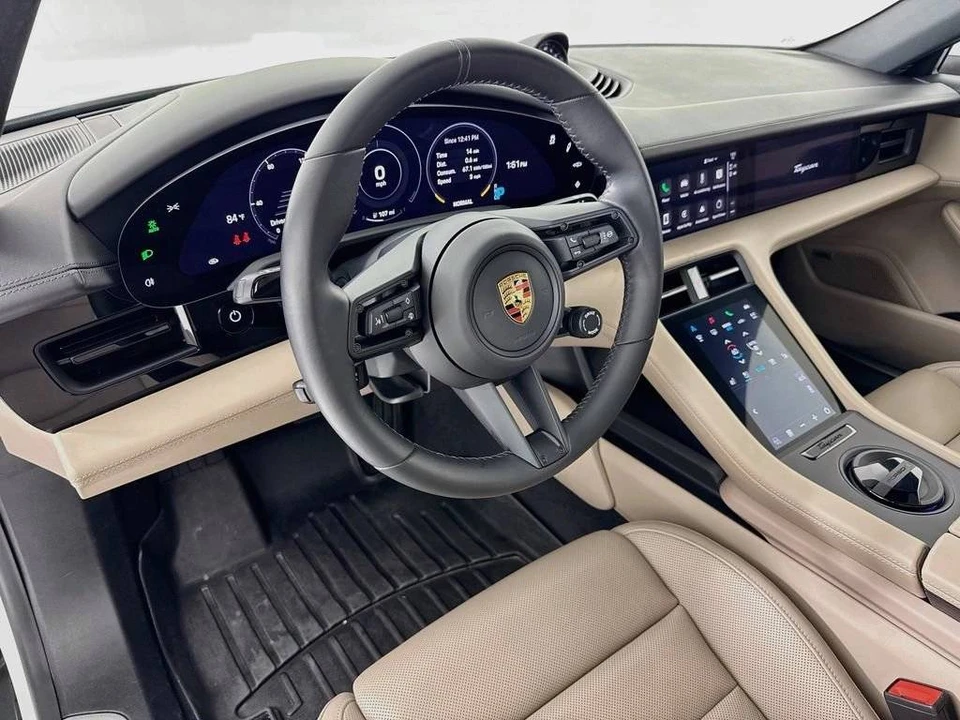 2024 Porsche Taycan 4S - Image 4 of 4