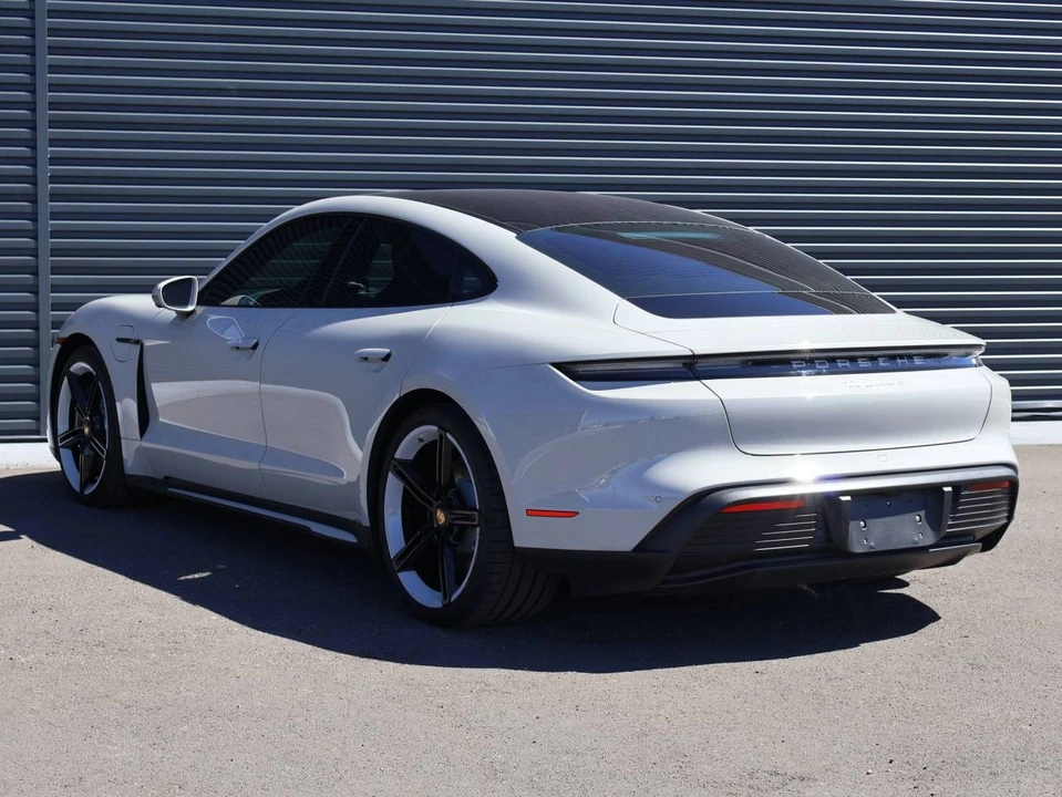 2024 Porsche Taycan 4S - Image 3 of 4
