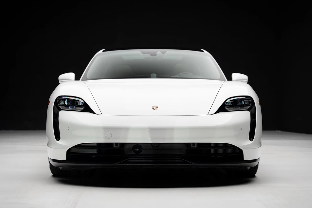 2024 Porsche Taycan 4S - Image 8 of 12