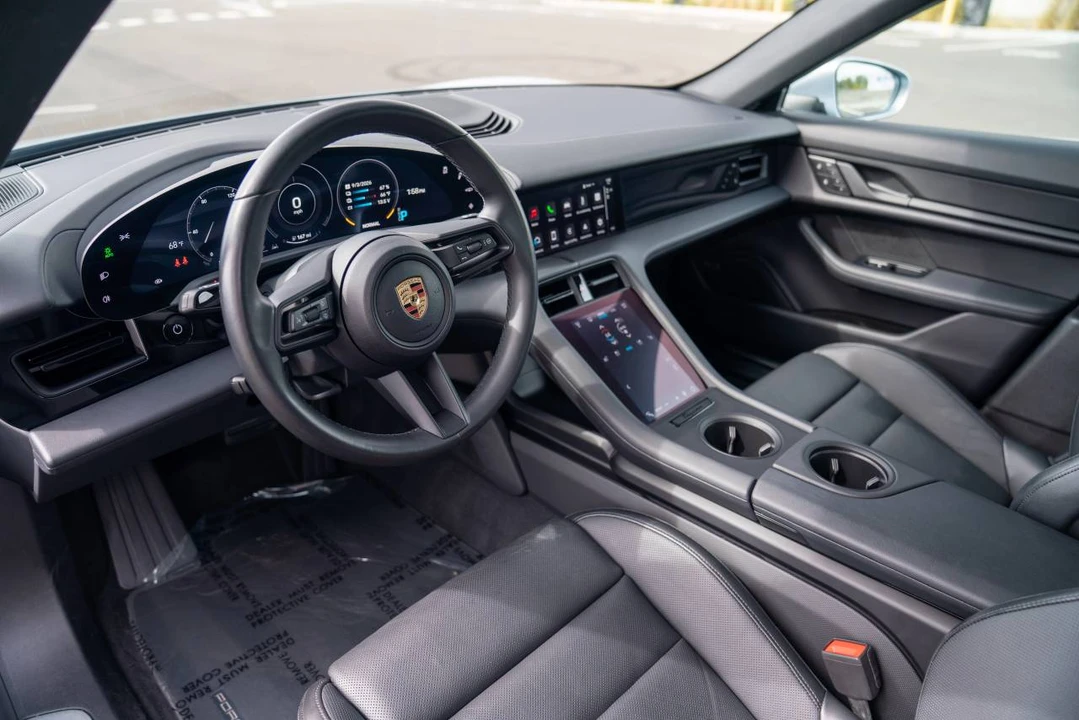 2024 Porsche Taycan 4S - Image 4 of 4