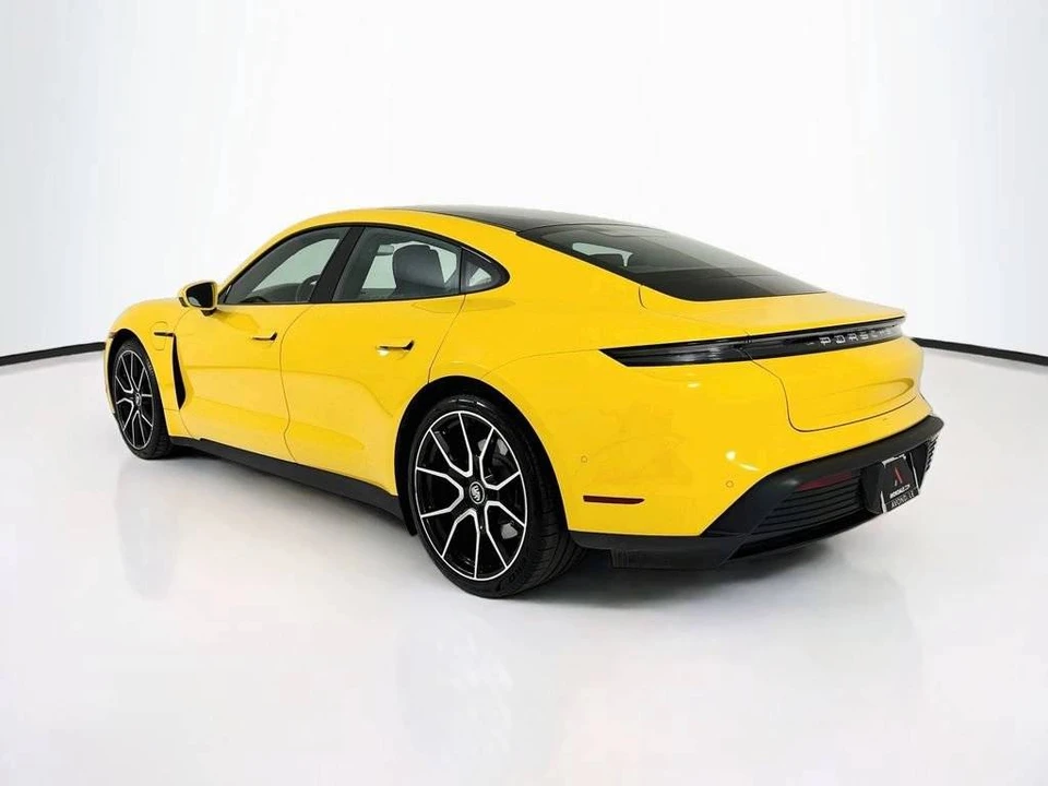 2024 Porsche Taycan 4S - Image 3 of 4
