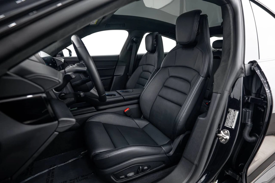 2024 Porsche Taycan GTS - Image 4 of 5