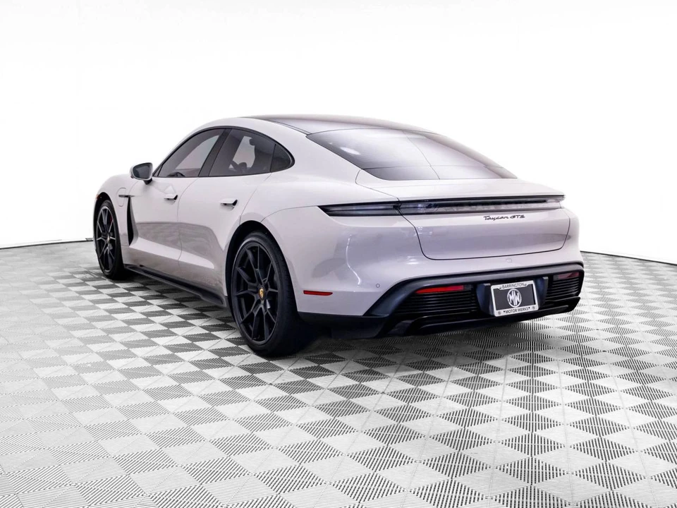2024 Porsche Taycan GTS - Image 3 of 5