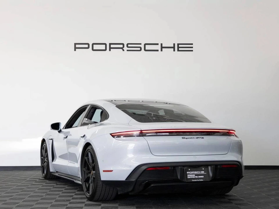 2024 Porsche Taycan GTS - Image 3 of 5