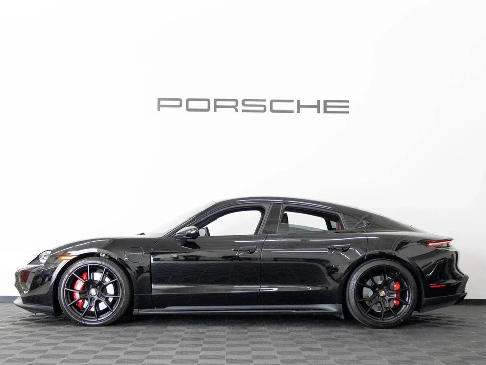 2024 Porsche Taycan GTS - Image 2 of 5