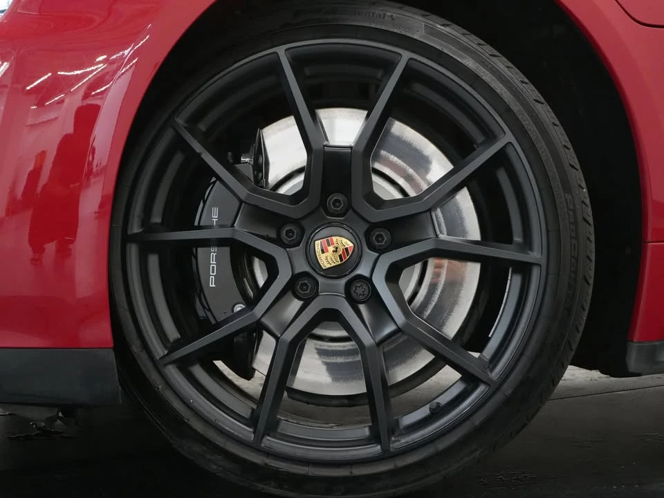 2024 Porsche Taycan GTS - Image 14 of 20