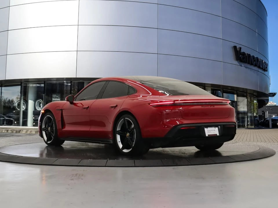 2024 Porsche Taycan GTS - Image 11 of 20