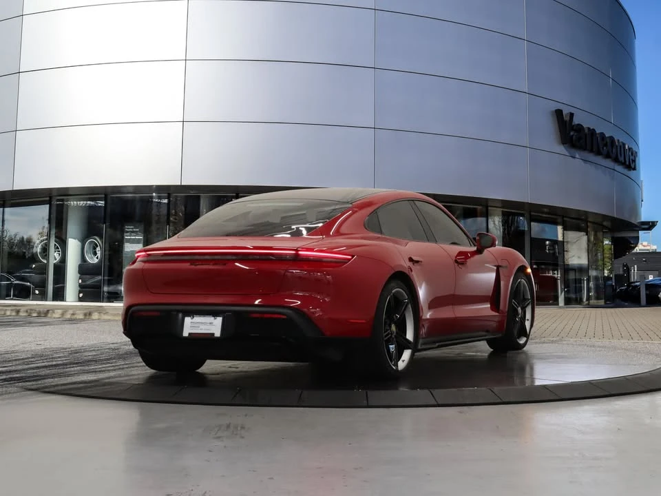 2024 Porsche Taycan GTS - Image 14 of 20
