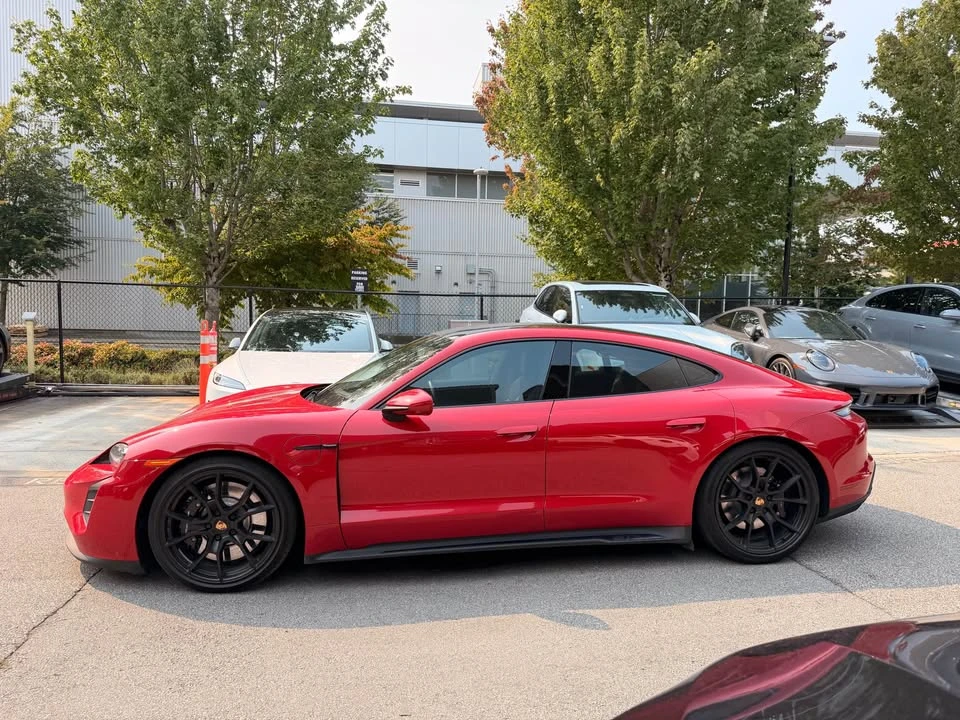 2024 Porsche Taycan GTS - Image 8 of 16