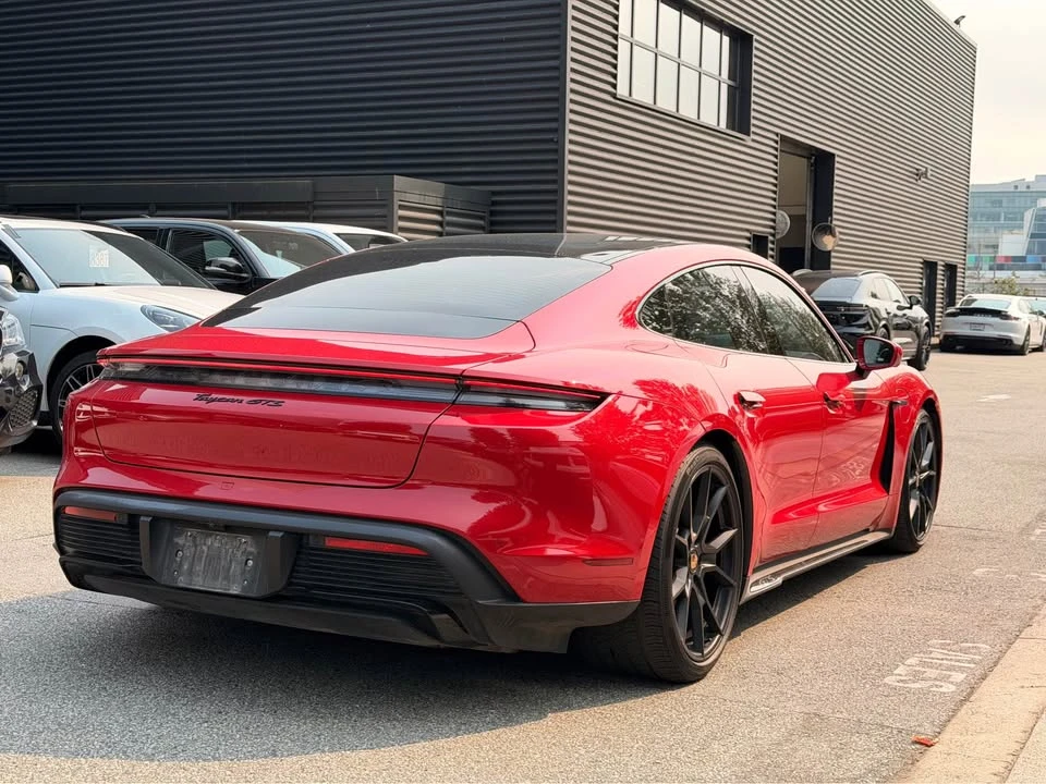 2024 Porsche Taycan GTS - Image 4 of 16