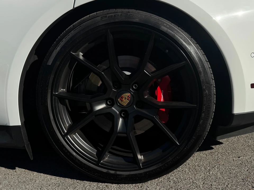 2024 Porsche Taycan GTS - Image 11 of 12
