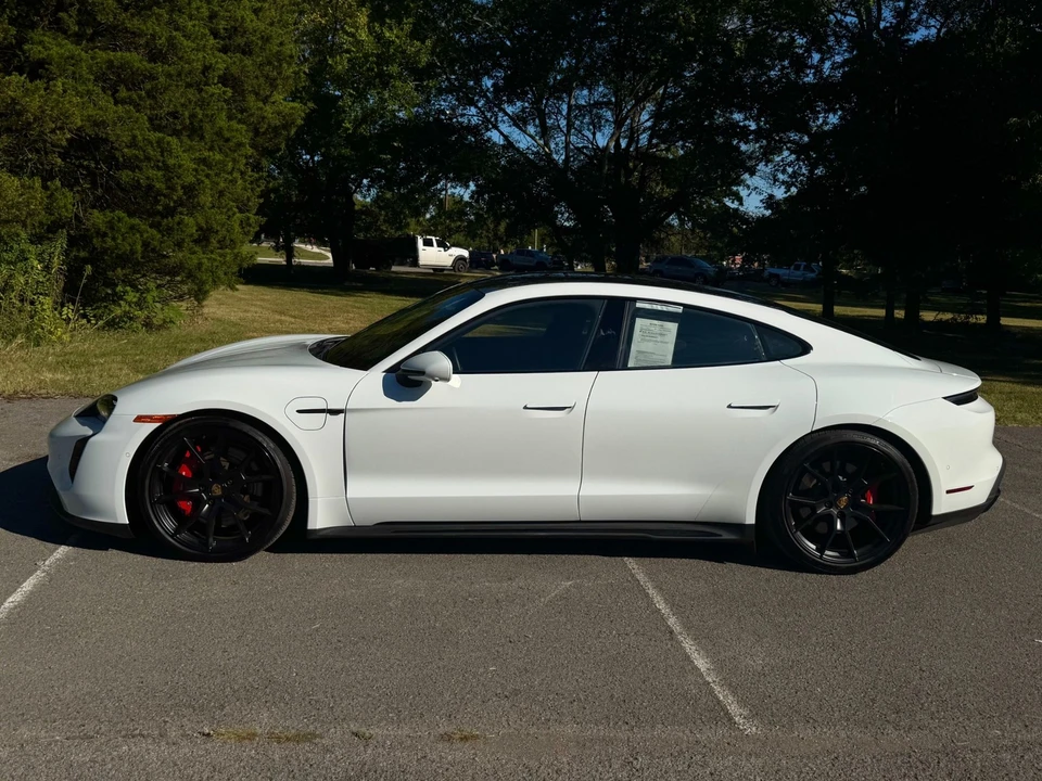 2024 Porsche Taycan GTS - Image 8 of 12