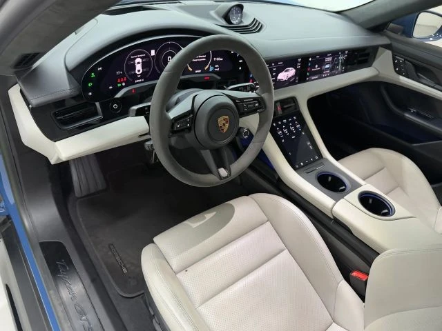 2024 Porsche Taycan GTS - Image 10 of 31