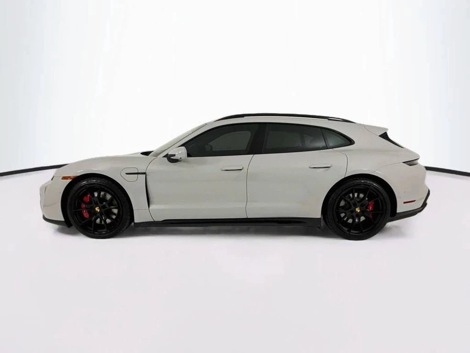2024 Porsche Taycan Cross Turismo - Image 2 of 4
