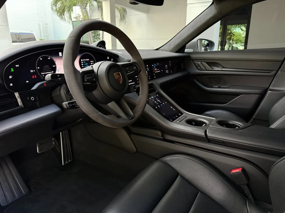 2024 Porsche Taycan GTS - Image 12 of 20