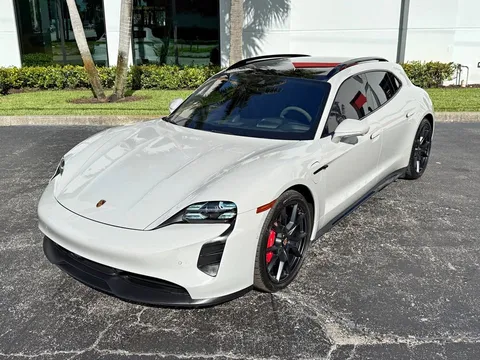2024 Porsche Taycan GTS Sport Turismo