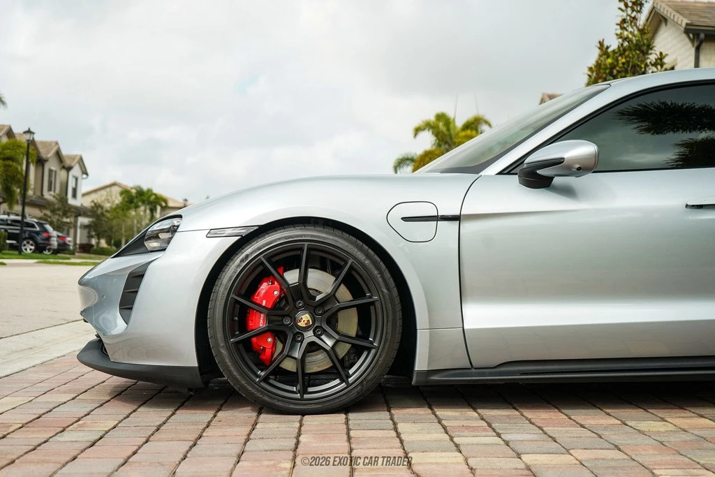 2024 Porsche Taycan GTS - Image 4 of 12