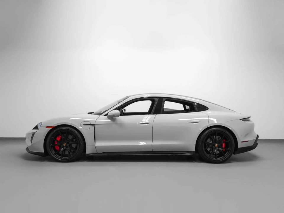 2024 Porsche Taycan GTS - Image 2 of 4