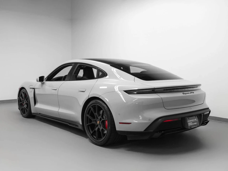 2024 Porsche Taycan GTS - Image 3 of 4