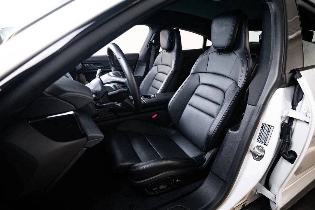 2024 Porsche Taycan - Image 5 of 5