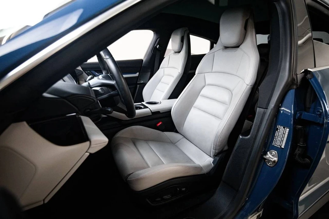 2024 Porsche Taycan - Image 5 of 5