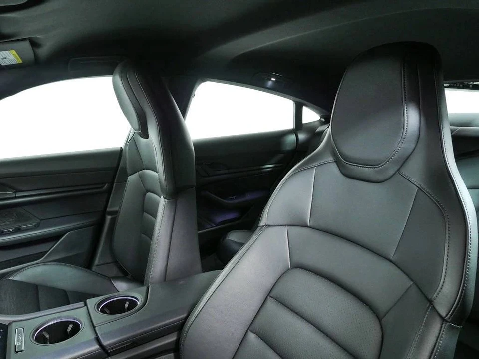2024 Porsche Taycan - Image 5 of 5