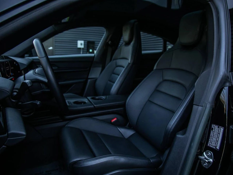 2024 Porsche Taycan - Image 5 of 5